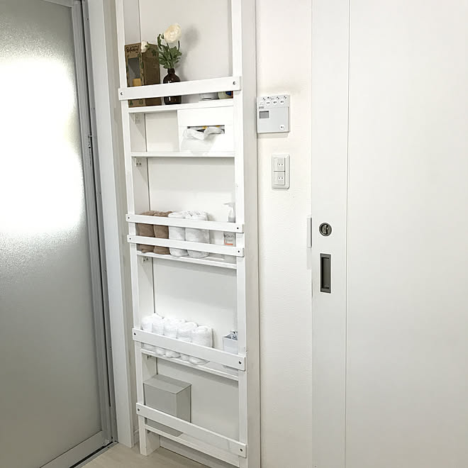 Diy 1 4材 無印良品 タオル収納 ディアウォール などのインテリア実例 01 14 10 02 24 Roomclip ルームクリップ