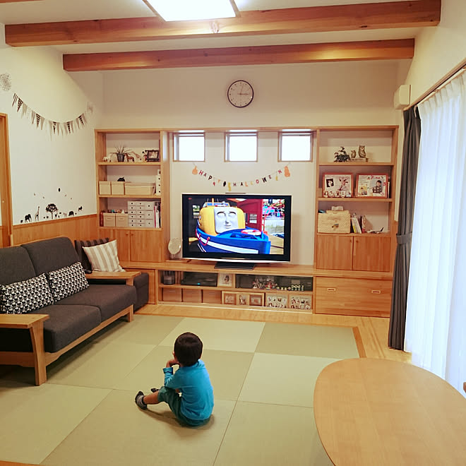 リビング すっきり暮らしたい リビングは畳コーナー 冬用ラグに交換します 経過途中 などのインテリア実例 17 10 14 15 07 48 Roomclip ルームクリップ リビング すっきり暮らしたい リビングは畳コーナー 冬用ラグに交換します 経過途中 などのインテリア実例 17 10 14 15 07 48 Roomclip ルームクリップ