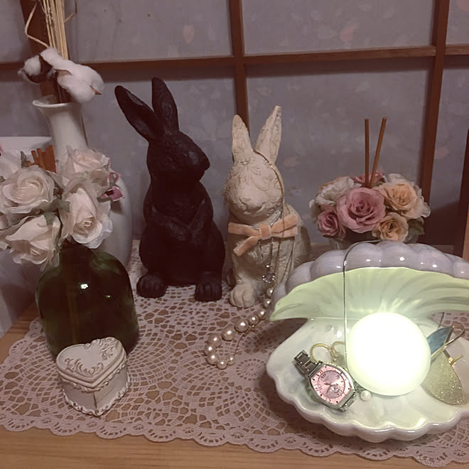 ミックスインテリア 照明好き うさぎ雑貨 フランフラン リビングのインテリア実例 08 04 22 56 08 Roomclip ルームクリップ