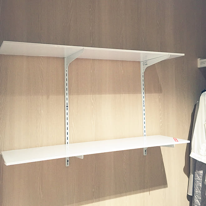 棚 ホームセンターで購入 収納 バッグ用 飾り棚 などのインテリア実例 18 11 18 01 43 48 Roomclip ルームクリップ