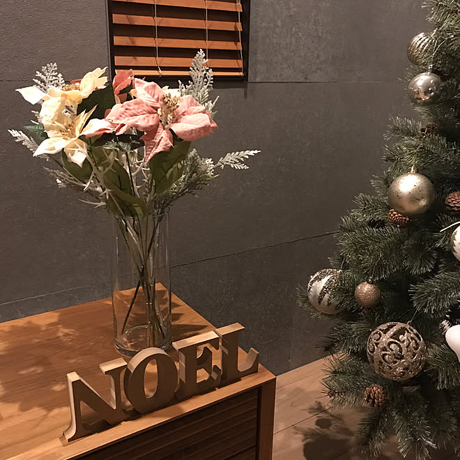 セリア新商品 セリア 造花 造花アレンジ くすみピンク などのインテリア実例 19 11 25 21 27 18 Roomclip ルームクリップ