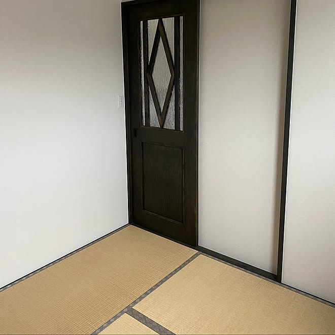和室の引き戸 和室4 5畳 和室 部屋全体のインテリア実例 10 10 11 17 53 Roomclip ルームクリップ 和室の引き戸 和室4 5畳 和室 部屋全体のインテリア実例 10 10 11 17 53 Roomclip ルームクリップ