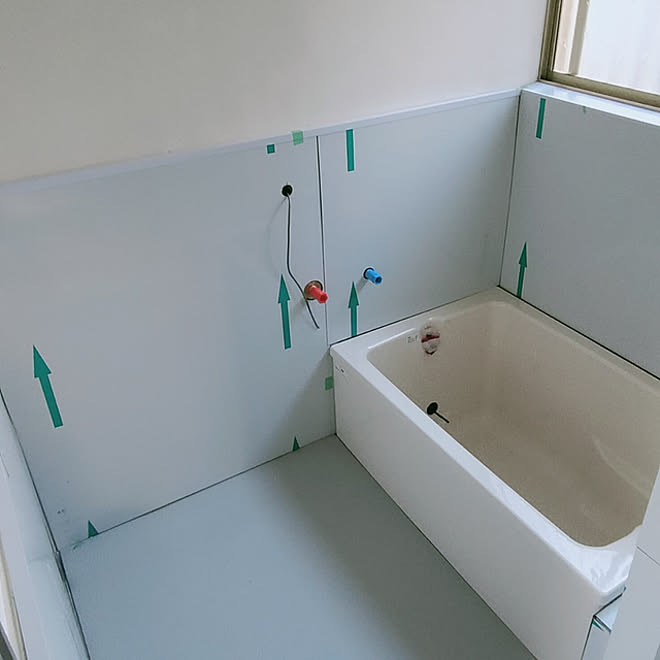 浴槽交換 Diy 浴槽 浴槽交換diyのインテリア実例 21 11 29 18 11 35 Roomclip ルームクリップ