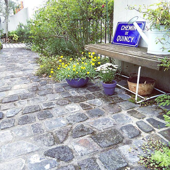 庭 ガーデニング ガーデン アンティークレンガ パリの石畳に憧れて などのインテリア実例 05 07 21 35 10 Roomclip ルームクリップ
