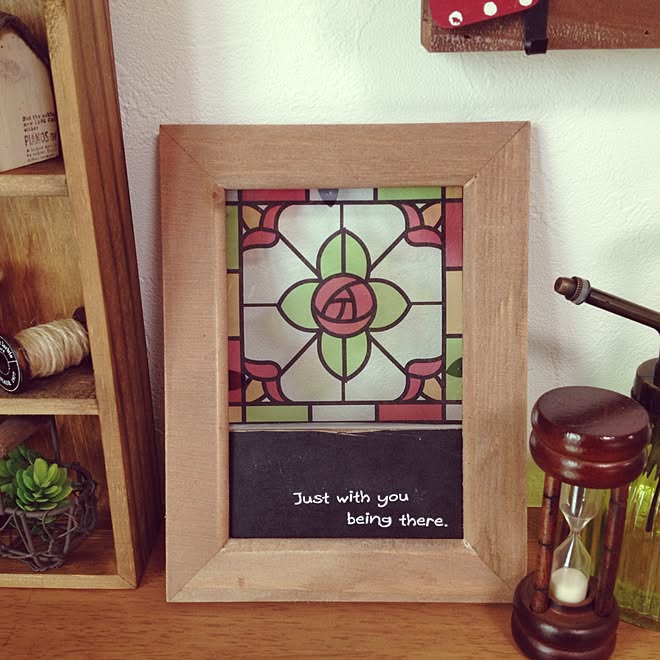 棚 転写シール フレーム ステンドグラス風 セリア などのインテリア実例 15 06 02 23 32 39 Roomclip ルームクリップ