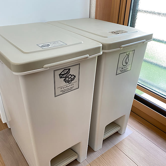 ゴミ分別ラベル ゴミ箱 分別ラベル 北欧インテリア キッチン などのインテリア実例 10 04 06 16 Roomclip ルームクリップ ゴミ分別ラベル ゴミ箱 分別ラベル 北欧インテリア キッチン などのインテリア実例 10 04 06 16 Roomclip ルームクリップ