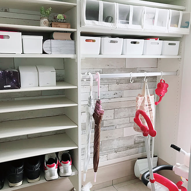 シューズクローク収納 シューズクローク 傘の置き場所 雑貨 100均 などのインテリア実例 06 12 15 30 49 Roomclip ルームクリップ