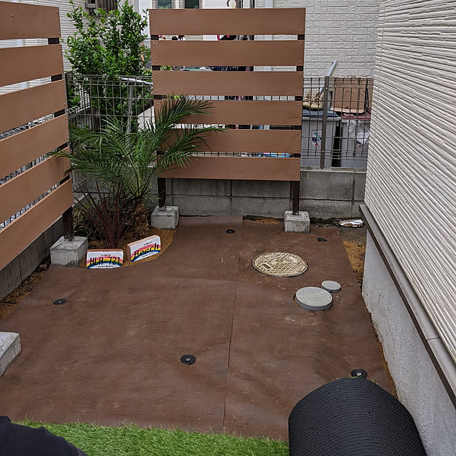 玄関 入り口 記録用 お庭造り ｄｉｙ 子供と暮らす家 などのインテリア実例 05 06 14 37 54 Roomclip ルームクリップ