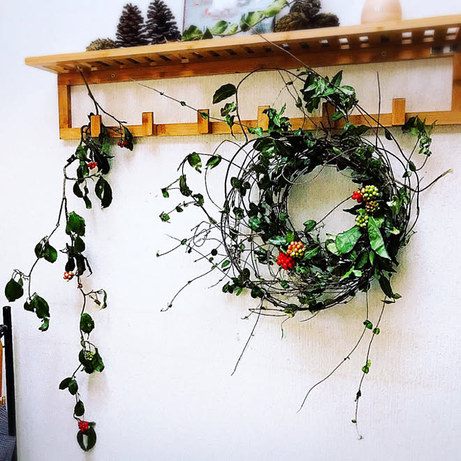 簡単リース作り ナチュラルリース テイカズラ サネカズラ わたしのハンドメイド 秋 などのインテリア実例 11 07 22 45 06 Roomclip ルームクリップ 簡単リース作り ナチュラルリース テイカズラ サネカズラ わたしのハンドメイド 秋 などのインテリア実例 11 07 22 45 06 Roomclip ルームクリップ