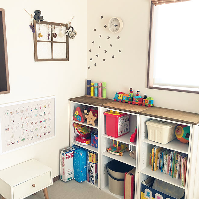 部屋全体 おもちゃ棚 おもちゃ収納 カラーボックスリメイク こどもと暮らす などのインテリア実例 19 02 15 33 31 Roomclip ルームクリップ