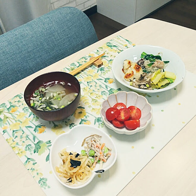 机 ダイエット中 夕食 好き嫌い克服 食生活改善 などのインテリア実例 22 02 02 19 17 37 Roomclip ルームクリップ
