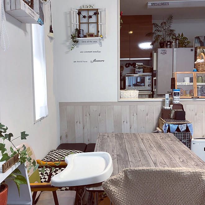 貼って剥がせるテーブルクロス Diy ダイニングテーブル 机のインテリア実例 18 01 31 09 35 57 Roomclip ルームクリップ 貼って剥がせるテーブルクロス Diy ダイニングテーブル 机のインテリア実例 18 01 31 09 35 57 Roomclip ルームクリップ