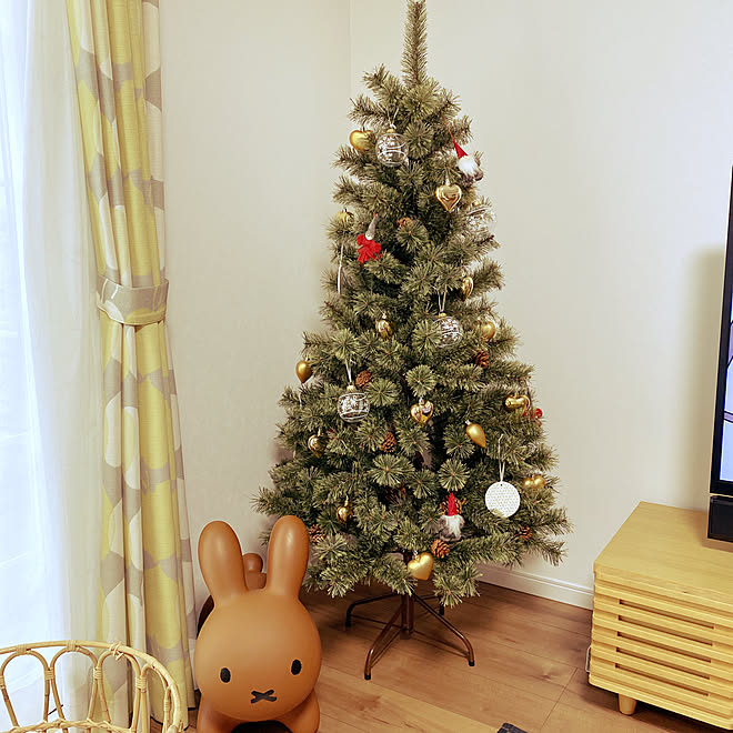 北欧 クリスマス クリスマスツリー Ikea クリスマスインテリア などのインテリア実例 11 02 14 30 10 Roomclip ルームクリップ