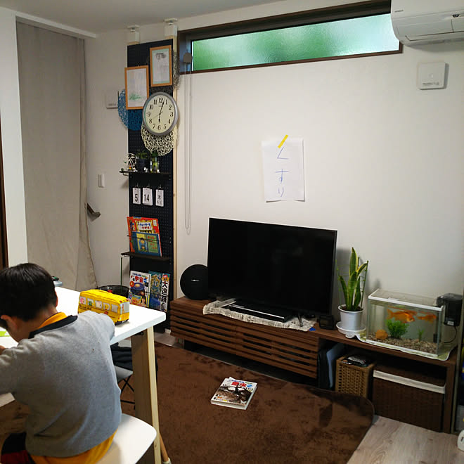 リビング 22坪とちょっと 狭小住宅 マイホーム記録 狭いながらも楽しい我が家 などのインテリア実例 05 14 18 04 03 Roomclip ルームクリップ リビング 22坪とちょっと 狭小住宅 マイホーム記録 狭いながらも楽しい我が家 などのインテリア実例 05 14 18 04 03 Roomclip ルームクリップ