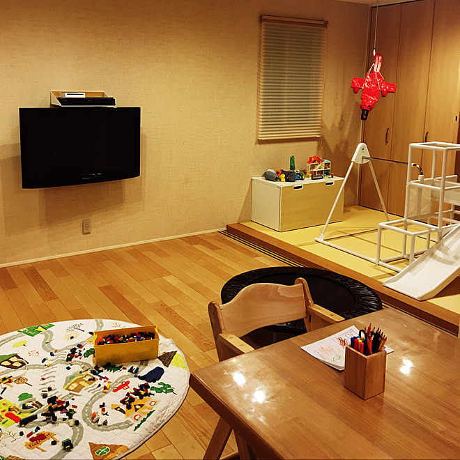 リビング こどもと暮らす Ikea 男の子と暮らす おもちゃ収納 などのインテリア実例 18 11 24 18 46 06 Roomclip ルームクリップ