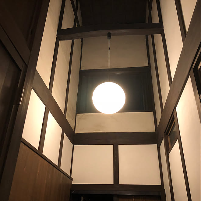玄関 入り口 コイズミ照明 町家 和モダン 梁のインテリア実例 18 10 19 23 33 22 Roomclip ルームクリップ 玄関 入り口 コイズミ照明 町家 和モダン 梁のインテリア実例 18 10 19 23 33 22 Roomclip ルームクリップ