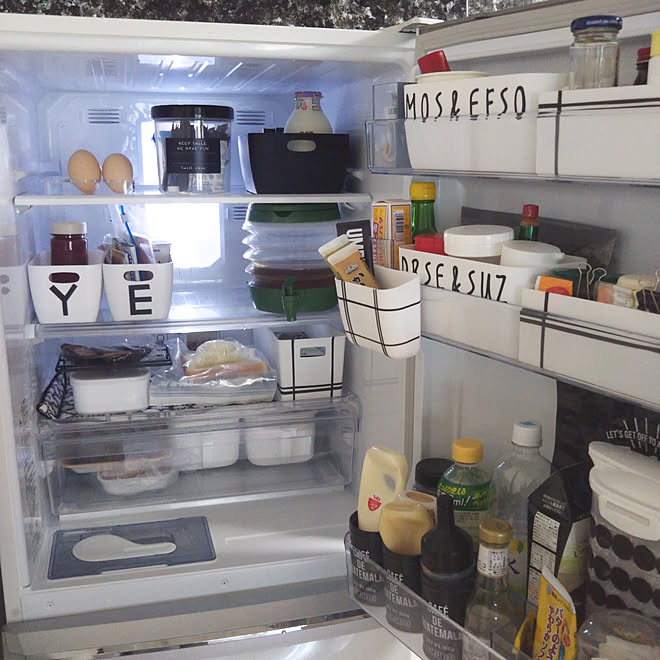 冷蔵庫収納 ブラックインテリア デザレタ風 マスキングテープ モノトーン などのインテリア実例 19 05 12 12 41 16 Roomclip ルームクリップ