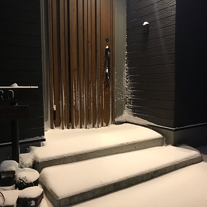 玄関 入り口 テンション下がる 雪国 寒すぎる 玄関ドア などのインテリア実例 19 01 17 17 34 39 Roomclip ルームクリップ