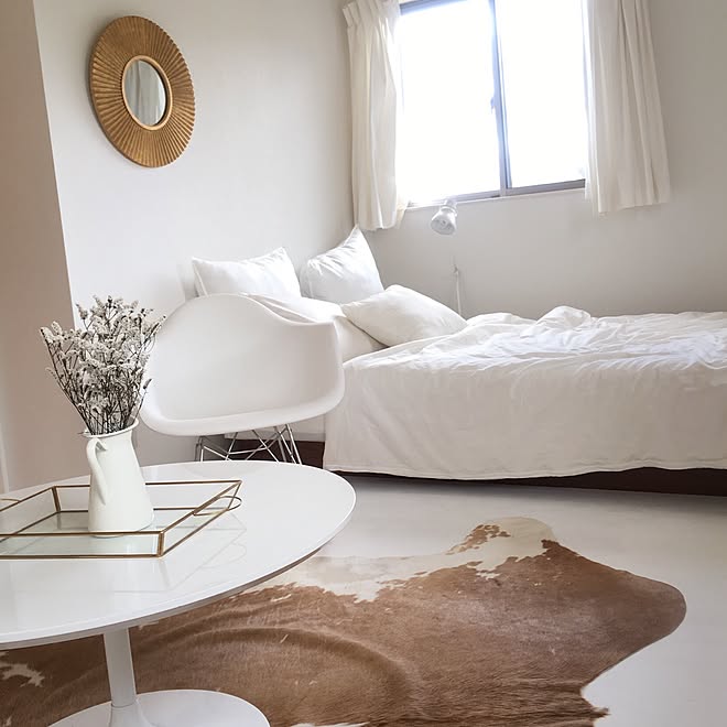 ベッド周り/ザラホーム トレイ/ザラホーム ミラー/ホワイトインテリア/北欧...などのインテリア実例 - 2016-09-05 15:16:05