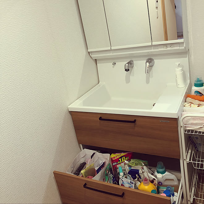 二段スライド エリシオ タカラスタンダード洗面台 洗面台下収納 平屋の家 などのインテリア実例 05 30 08 36 33 Roomclip ルームクリップ