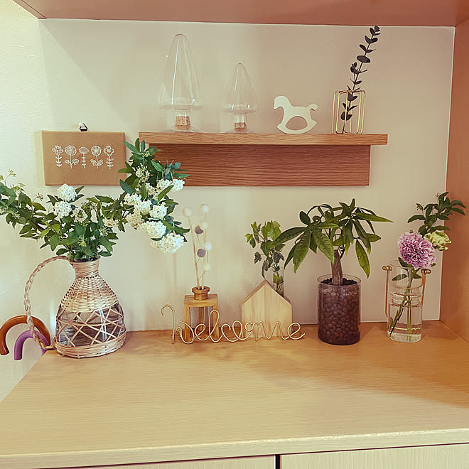 ガラス雑貨 カゴ編み ツリー型 ナチュラル 花瓶 などのインテリア実例 22 03 22 07 07 57 Roomclip ルームクリップ