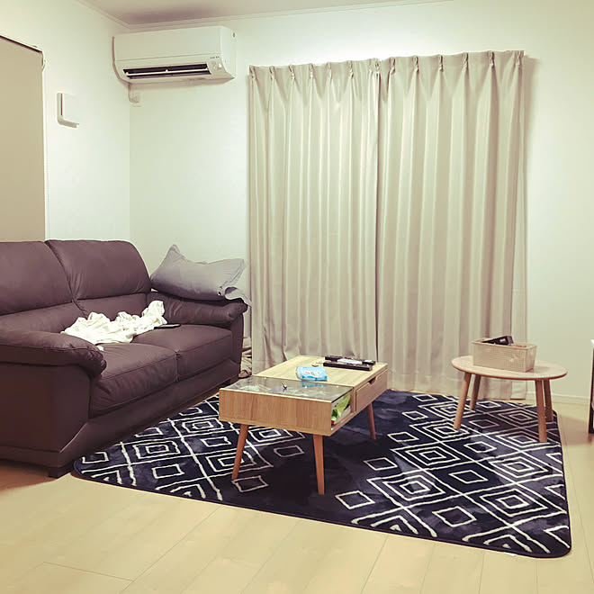 ファイバーヒート185 185 しまむらのラグ 建売住宅 ソファ ニトリ などのインテリア実例 11 28 23 11 39 Roomclip ルームクリップ