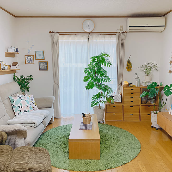 円形ラグ ニトリ 季節を楽しむ暮らし 北欧ナチュラル 北欧雑貨のある暮らし などのインテリア実例 21 04 07 12 31 58 Roomclip ルームクリップ