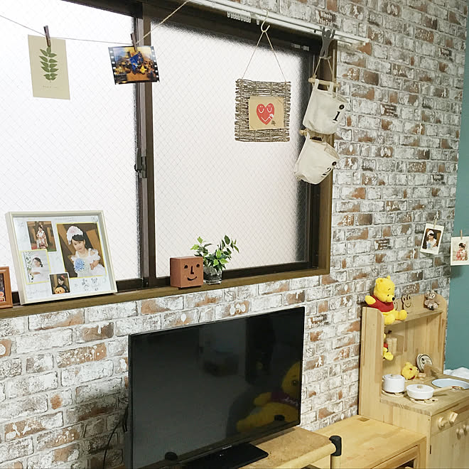 こどもと暮らす 暮らしを楽しむ アクセントクロス プーさん ディズニー好きのお部屋 などのインテリア実例 19 08 30 17 14 15 Roomclip ルームクリップ