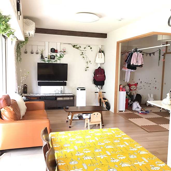 北欧/マンション/フェイクグリーン/横長リビング/カフェ風インテリアを目指して&hellip;などのインテリア実例 20190505 1207
