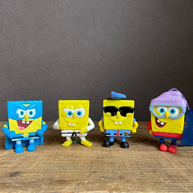 実際にスポンジにはなりません 笑 スライドショー スポンジ ボブ ハッピーセットのおもちゃ マクドナルド などのインテリア実例 21 12 10 22 34 12 Roomclip ルームクリップ