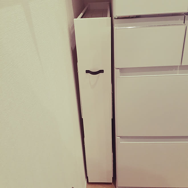 冷蔵庫横収納 ダイソー Diy セリア シンデレラフィット などのインテリア実例 05 05 15 56 28 Roomclip ルームクリップ 冷蔵庫横収納 ダイソー Diy セリア シンデレラフィット などのインテリア実例 05 05 15 56 28 Roomclip ルームクリップ