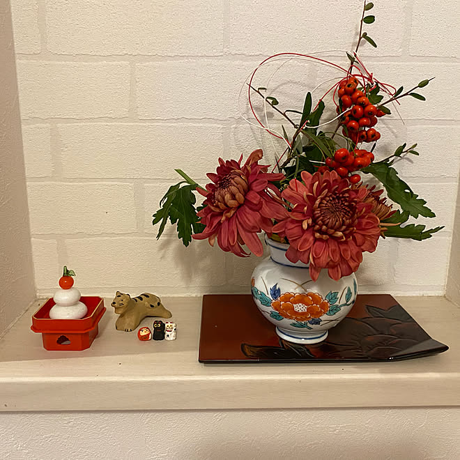 花のある暮らし お正月インテリア ニッチディスプレイ 玄関 入り口のインテリア実例 21 12 29 15 26 27 Roomclip ルームクリップ