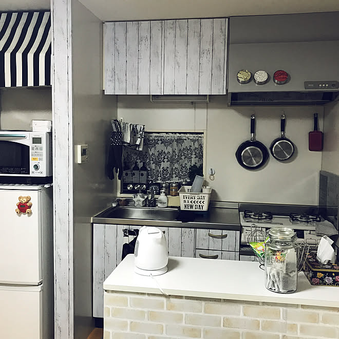 キッチン 3coins モノトーン ダッフィー キッチンタイマー Anna Suiのティッシュケース などのインテリア実例 17 09 05 23 01 44 Roomclip ルームクリップ