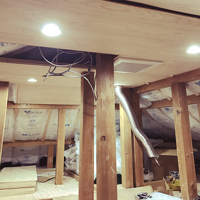 壁 天井 ダウンライトled 遮熱 屋根裏収納 断熱 などのインテリア実例 18 12 02 15 54 13 Roomclip ルームクリップ 壁 天井 ダウンライトled 遮熱 屋根裏収納 断熱 などのインテリア実例 18 12 02 15 54 13 Roomclip ルームクリップ