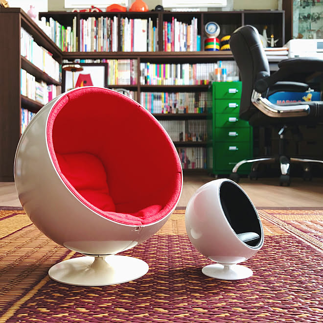 棚 ミニチュア Vitra ボールチェア マルチプラー などのインテリア実例 18 10 16 35 26 Roomclip ルームクリップ 棚 ミニチュア Vitra ボールチェア マルチプラー などのインテリア実例 18 10 16 35 26 Roomclip ルームクリップ