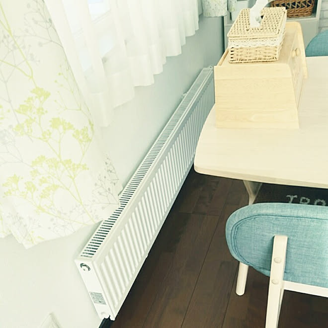 壁 天井 わが家の暖房器具 ストーブ パネルヒーター 北海道の暖房器具 北国の暮らし などのインテリア実例 22 01 05 19 52 06 Roomclip ルームクリップ 壁 天井 わが家の暖房器具 ストーブ パネルヒーター 北海道の暖房器具 北国の暮らし などのインテリア実例 22 01 05 19 52 06 Roomclip ルームクリップ