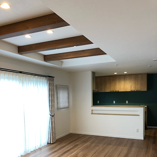 ナチュラルモダンにしたい ldk 見せ梁 折り上げ天井 キッチン背面 などのインテリア実例 05 31 19 16 01 Roomclip ルームクリップ ナチュラルモダンにしたい ldk 見せ梁 折り上げ天井 キッチン背面 などのインテリア実例 05 31 19 16 01 Roomclip ルームクリップ