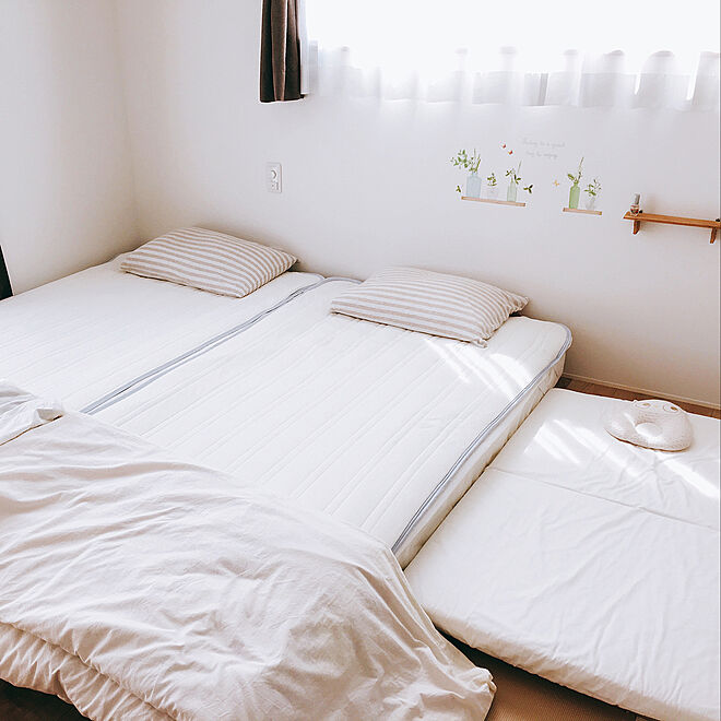 寝室 赤ちゃんのいる暮らし ベッド周り 無印 マットレス マットレスベッドのインテリア実例 18 07 09 14 35 27 Roomclip ルームクリップ