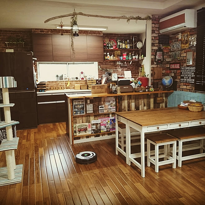 部屋全体 男前インテリア プチプラ 100均 レンガ壁紙 などのインテリア実例 17 10 08 06 51 16 Roomclip ルームクリップ