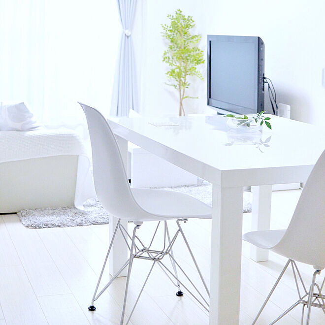部屋全体 白い家具 ニトリのテーブル ホワイトインテリア 白いインテリア などのインテリア実例 18 09 02 17 42 41 Roomclip ルームクリップ