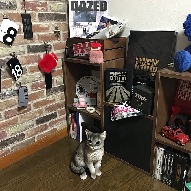 ねこ G Dragon 扉 イニシャルオブジェ Peaceminusone などのインテリア実例 17 10 09 19 58 25 Roomclip ルームクリップ ねこ G Dragon 扉 イニシャルオブジェ Peaceminusone などのインテリア実例 17 10 09 19 58 25 Roomclip ルームクリップ