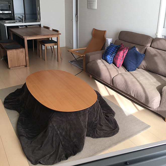 リビング ニーチェアのある部屋 無印良品と暮らす 無印良品 シンプルが好き などのインテリア実例 17 10 31 14 36 33 Roomclip ルームクリップ