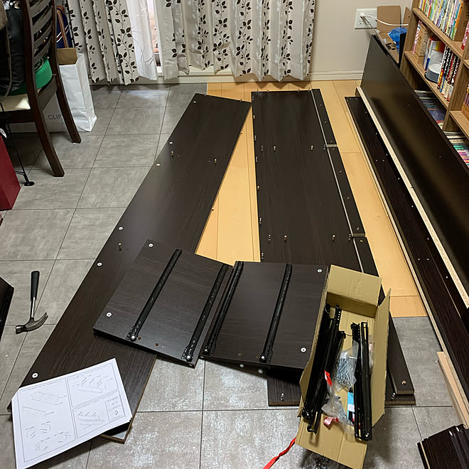 ドライバー必須/組み立て家具/組み立て家具は大変/組み立て開始!/小上がり...などのインテリア実例 - 2019-12-02 02:14:39