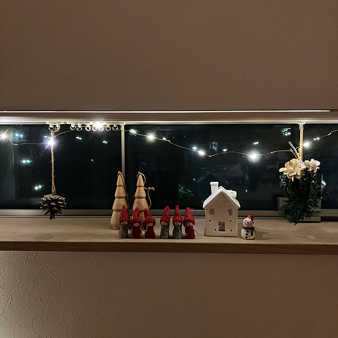 ドライフラワー ライトアップ クリスマス サンタさん フライングタイガー などのインテリア実例 21 11 09 17 44 42 Roomclip ルームクリップ