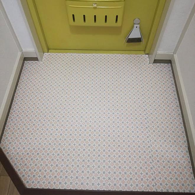 玄関 入り口 市営住宅 フロアマット 玄関 フロアマット Diy などのインテリア実例 19 03 05 23 41 41 Roomclip ルームクリップ 玄関 入り口 市営住宅 フロアマット 玄関 フロアマット Diy などのインテリア実例 19 03 05 23 41 41 Roomclip ルームクリップ