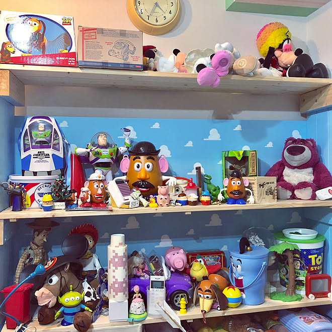 棚 改造計画中 サグラダファミリア化 トイストーリーマニア トイストーリーの仲間たち などのインテリア実例 18 11 22 23 19 29 Roomclip ルームクリップ