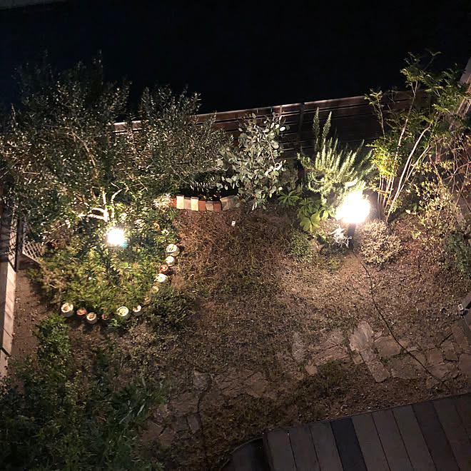 ひかりのマルシェ ひかりノベーション タカショー ガーデンライト 間のひかり などのインテリア実例 08 24 38 40 Roomclip ルームクリップ