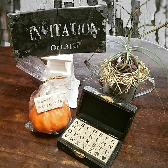 机/ハロウィン/いつもいいね!ありがとうございます♪/たくさんのコメントありがとうございます♡/たくさんのフォローありがとうございます!...などのインテリア実例 - 2019-09-16 19:19:48