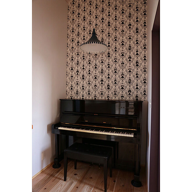 壁 天井 Walpa Lisa Bengtsson ピアノ 輸入壁紙 などのインテリア実例 17 11 15 22 03 27 Roomclip ルームクリップ