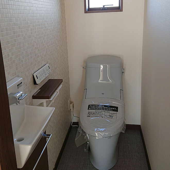 バス トイレ Lixilトイレ ブルーグレーのインテリア実例 2018 11 20 20 21 51 Roomclip ルームクリップ